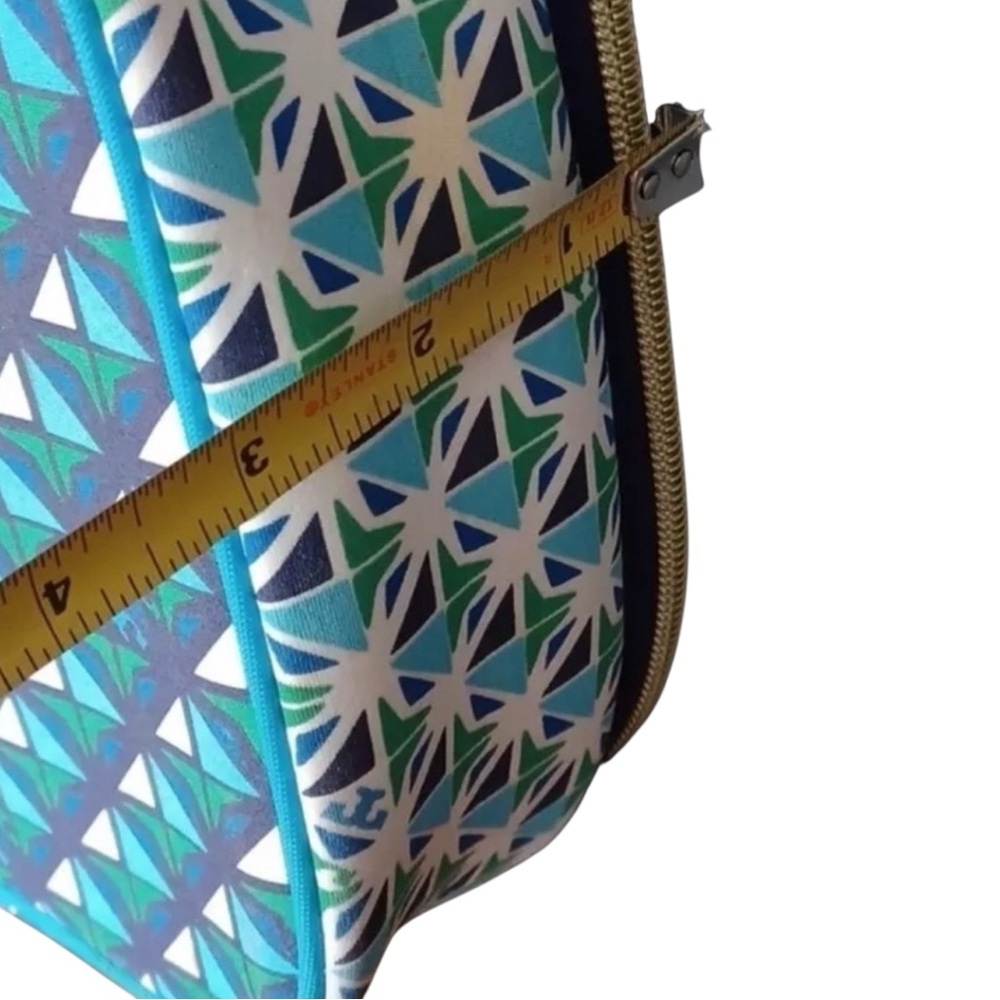 TORY BURCH NEIMAN MARCUS TARGET
Blue Kaleidoscope insulated Lunch Box Bag - Picture 5 of 13